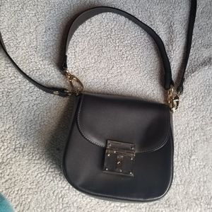 A bellucci crossbody handbag
